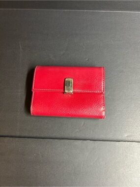 Liz Claiborne Red Faux Leather Trifold ID Credit Card Organizer Clutch